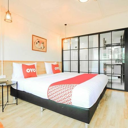 Kailub Rooms Hotel Bangkok Exterior photo